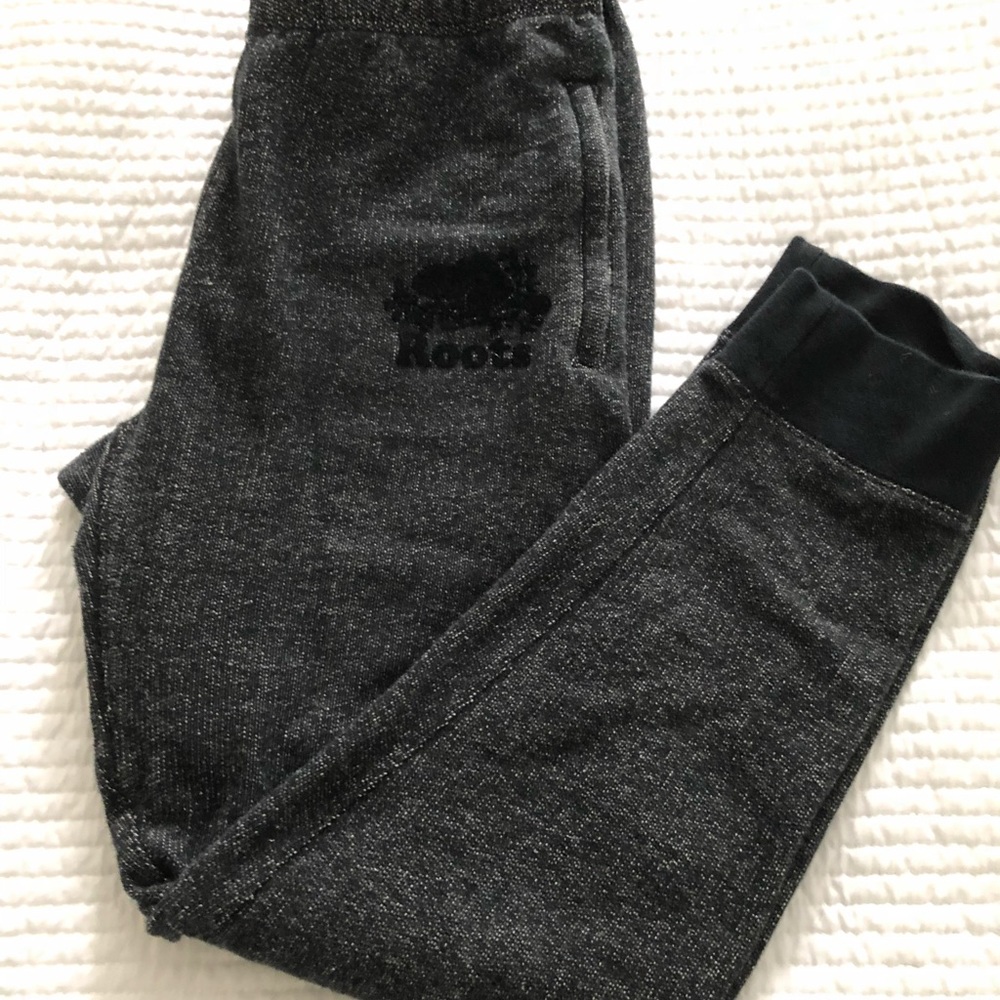 Roots joggers